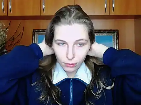 StrangerGi online show from January 10, 7:10 am