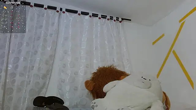 Matthew Boy  online show from February 18, 8:16 am