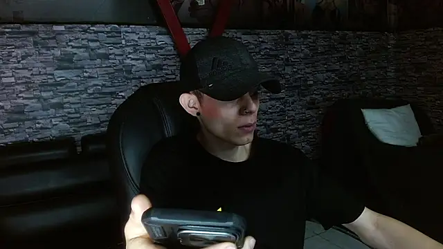 Matthew Boy  online show from March 6, 7:54 pm