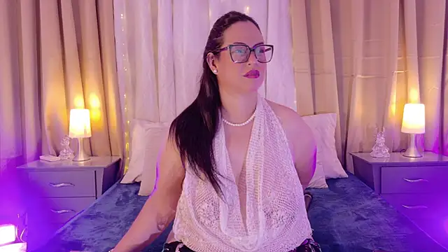Snapshot of talivega chatting on May 23, 8:35 pm talivega online show from May 23, 8:35 pm