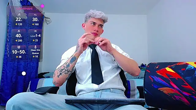 thiagomurphyy online show from December 2, 4:53 am