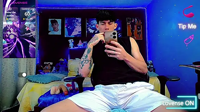 thiagomurphyy online show from September 26, 6:06 am