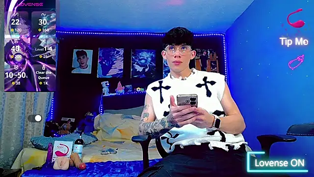 thiagomurphyy online show from October 8, 4:21 am