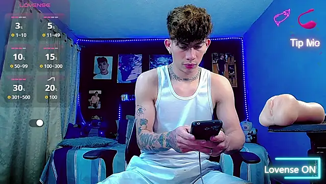 thiagomurphyy online show from March 7, 12:07 am