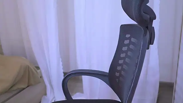 sinnn online show from October 15, 4:51 pm