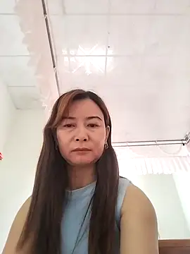 Sexy-ladyboobs20 online show from January 2, 4:20 am