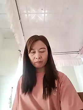 Sexy-ladyboobs20 online show from January 24, 1:56 am