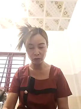 Sexy-ladyboobs20 online show from March 5, 7:05 am