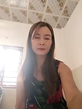 Sexy-ladyboobs20 online show from March 12, 6:07 am