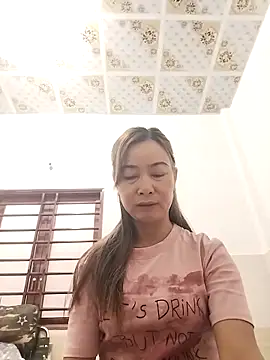 Sexy-ladyboobs20 online show from March 13, 12:37 am