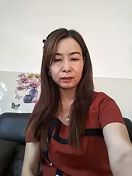 Sexy-ladyboobs20 online show from March 15, 12:58 am