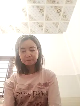 Sexy-ladyboobs20 online show from October 8, 1:14 am