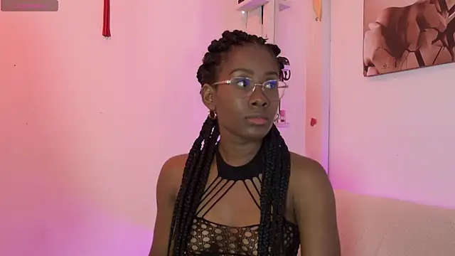 Snapshot of _exoticcouple69_ chatting on October 30, 12:06 pm  exoticcouple69  online show from October 30, 12:06 pm