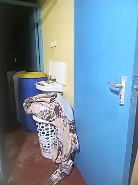 Bootiq online show from March 5, 2:02 pm