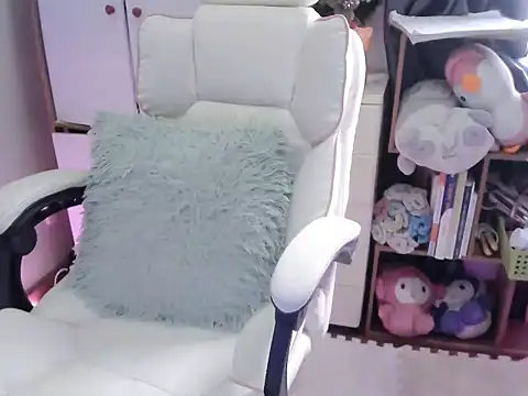 Snapshot of Anime901 chatting on January 22, 4:34 am Anime901 online show from January 22, 4:34 am