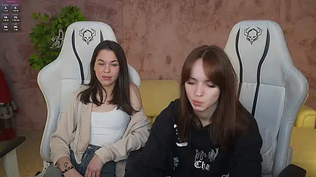 Snapshot of Brendi054 chatting on January 21, 7:47 am Brendi054 online show from January 21, 7:47 am