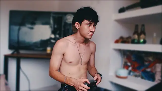 Catiro 21 online show from November 10, 7:13 pm