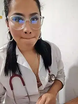 Snapshot of Sweet__Nurse1 chatting on February 3, 2:03 am Sweet  Nurse1 online show from February 3, 2:03 am