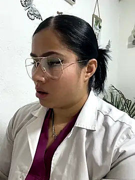 Snapshot of Sweet__Nurse1 chatting on October 23, 5:33 pm Sweet  Nurse1 online show from October 23, 5:33 pm