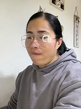 Snapshot of Sweet__Nurse1 chatting on April 28, 3:22 am Sweet Nurse1 online show from April 28, 3:22 am