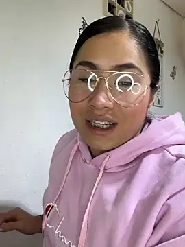 Snapshot of Sweet__Nurse1 chatting on May 1, 4:44 pm Sweet Nurse1 online show from May 1, 4:44 pm