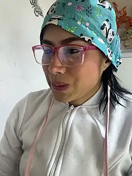 Snapshot of Sweet__Nurse1 chatting on May 27, 7:22 pm Sweet Nurse1 online show from May 27, 7:22 pm