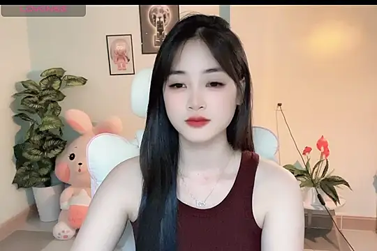 Snapshot of _Aimy_ chatting on November 18, 5:23 am Aimy online show from November 18, 5:23 am