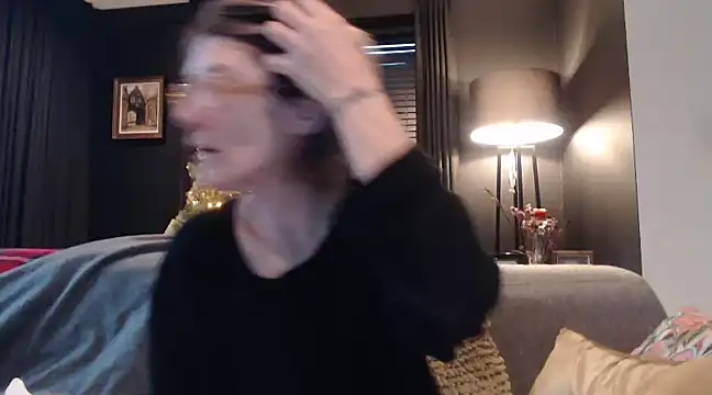 Snapshot of godinflower chatting on January 5, 8:43 am godinflower online show from January 5, 8:43 am