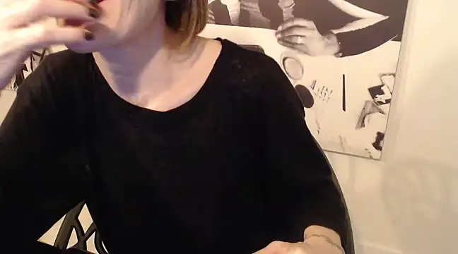 Snapshot of godinflower chatting on January 5, 4:48 pm godinflower online show from January 5, 4:48 pm