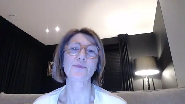 Snapshot of godinflower chatting on February 10, 8:00 pm godinflower online show from February 10, 8:00 pm