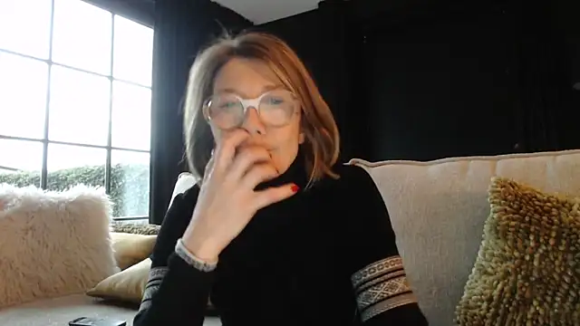 Snapshot of godinflower chatting on February 12, 4:55 pm godinflower online show from February 12, 4:55 pm