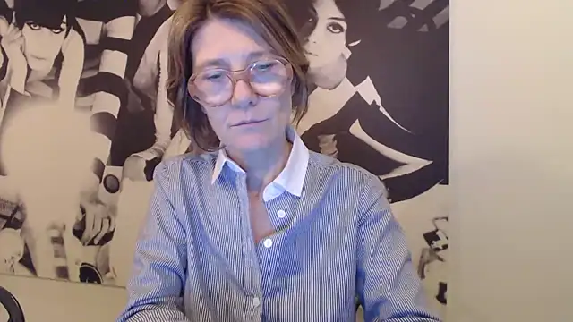 Snapshot of godinflower chatting on February 26, 5:39 pm godinflower online show from February 26, 5:39 pm