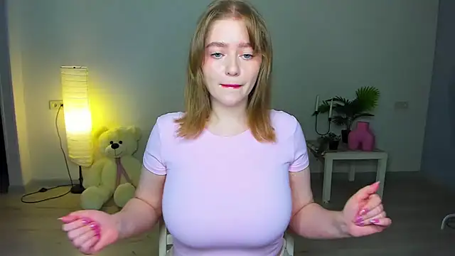 AidaPerry online show from October 8, 6:16 pm