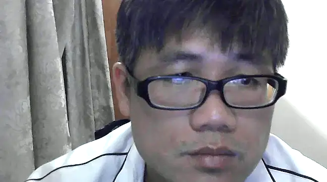 Snapshot of findagirlfriend chatting on January 9, 3:23 pm findagirlfriend online show from January 9, 3:23 pm