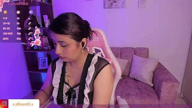 x allison online show from September 30, 11:43 pm