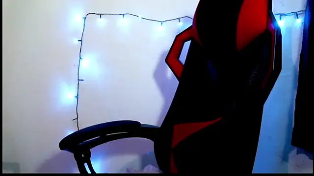 Snapshot of catalina_colombia chatting on March 16, 12:12 am catalina colombia online show from March 16, 12:12 am