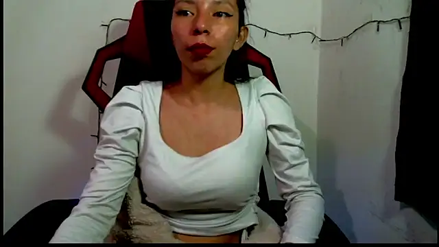 Snapshot of catalina_colombia chatting on March 19, 5:17 pm catalina colombia online show from March 19, 5:17 pm