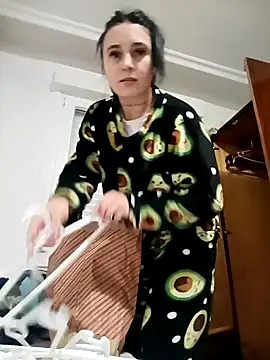 Juanamd1 online show from December 19, 11:29 am