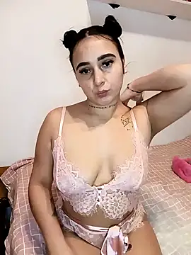 Juanamd1 online show from January 5, 8:54 am