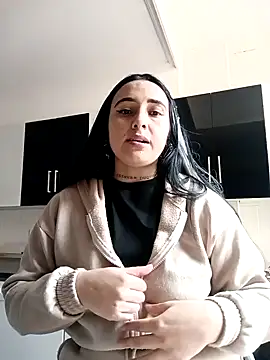 Juanamd1 online show from January 20, 12:07 pm