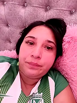 Juanamd1 online show from February 26, 1:54 pm