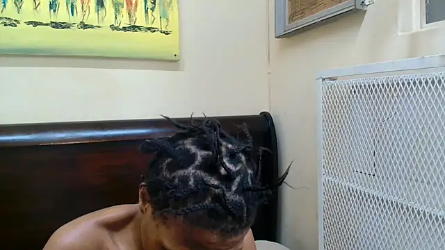 Snapshot of SpicyQueenxxxx chatting on October 3, 6:49 pm SpicyQueenxxxx online show from October 3, 6:49 pm