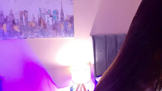 dakotaa   online show from April 22, 6:53 pm