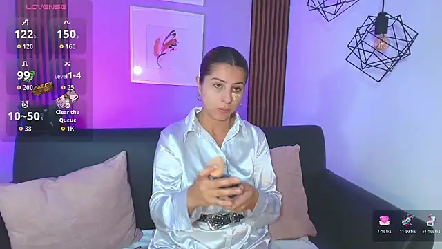 Nahiajhonson  online show from February 12, 2:01 pm