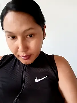 SamaraJay1 online show from December 20, 4:25 pm