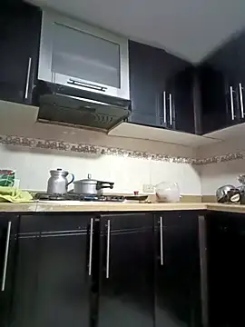 coral smitth online show from September 27, 1:43 am