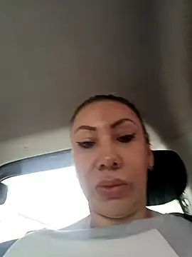 coral smitth online show from April 22, 3:57 pm