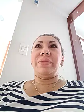 coral smitth online show from April 24, 6:32 pm