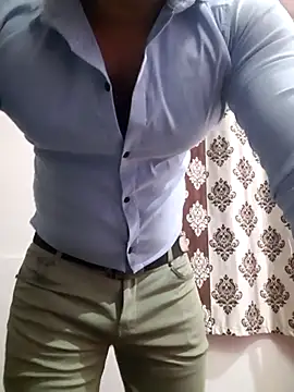 Guyinshortss online show from March 23, 8:13 pm