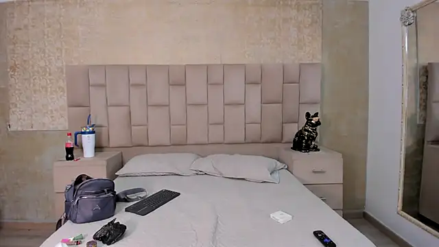 EmmaTorres  online show from January 31, 10:21 pm